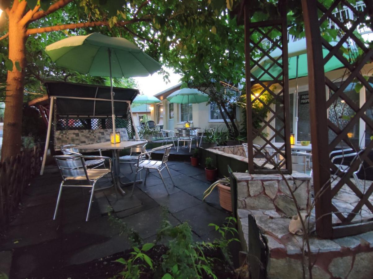 Hotel Oswaldo Budapeşte Dış mekan fotoğraf